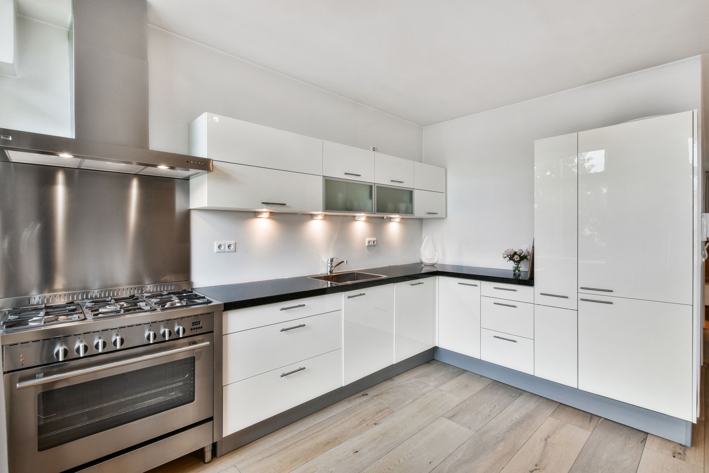 Vad säger köksbilden egentligen om bostadens värde?